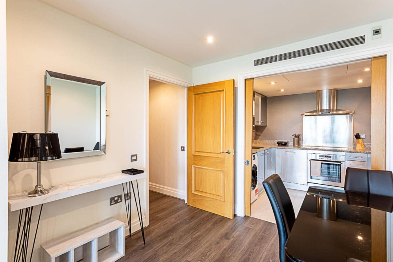 شقة Convenient Urban Pad In Paddington لندن المظهر الخارجي الصورة