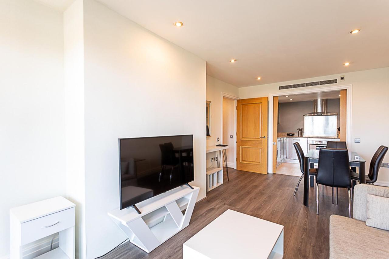 شقة Convenient Urban Pad In Paddington لندن المظهر الخارجي الصورة